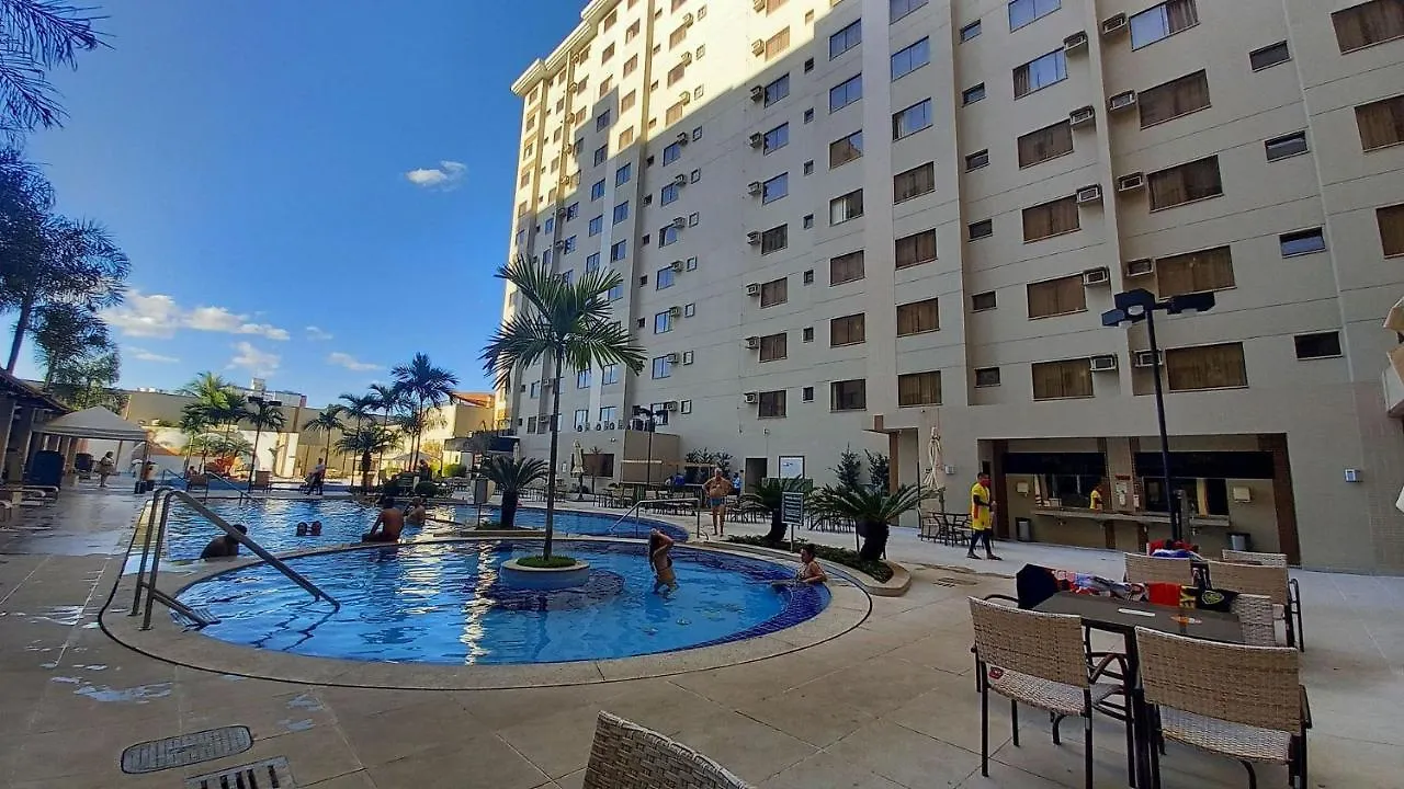Thermas Boulevard - Apt. 1 Quarto, Sala E Copa - Ate 4 Pessoas - Ao Lado Do Clube Prive Caldas Novas